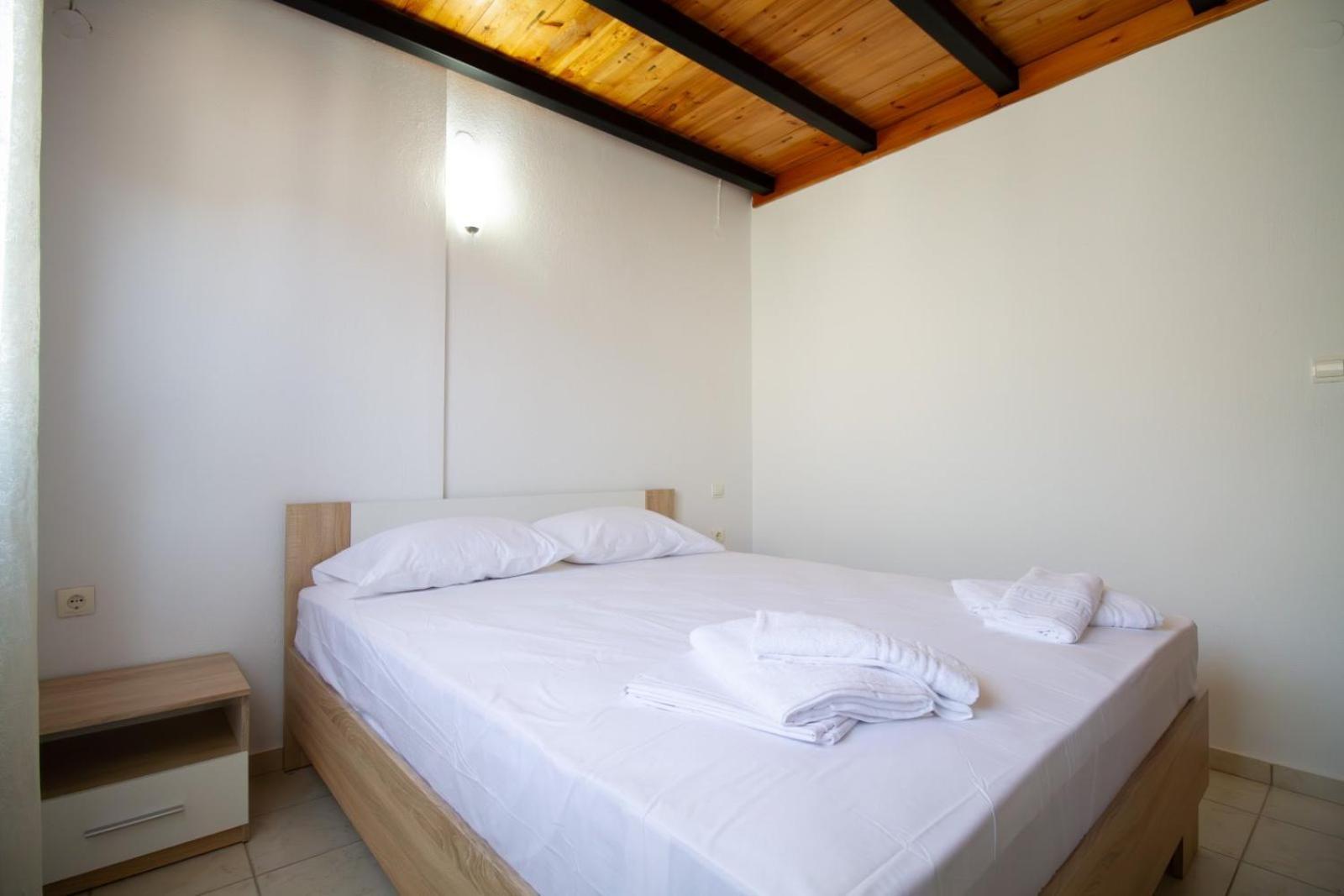 Serene Nest By Rentalpro Services - Nikiti Halkidiki ภายนอก รูปภาพ